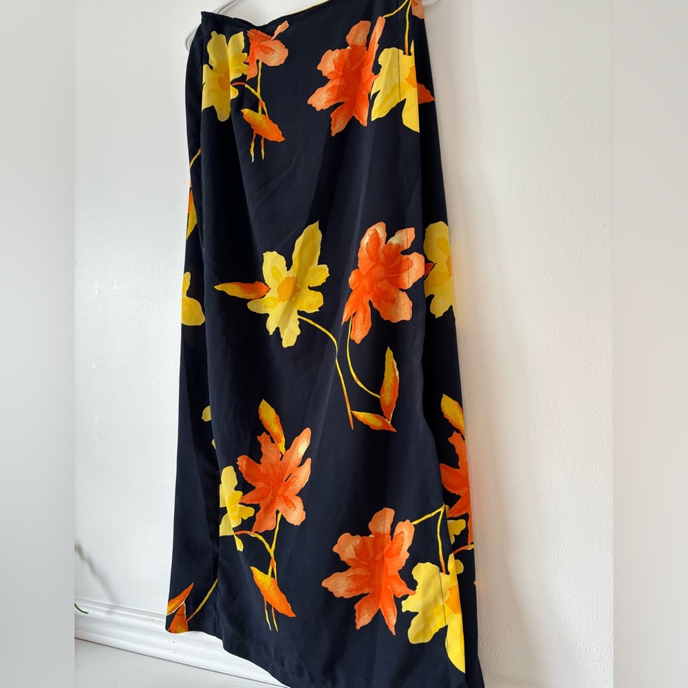 Floral Black flared maxi Skirt